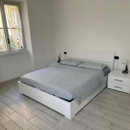 La Casa Gialla Di Valentina * Беллано